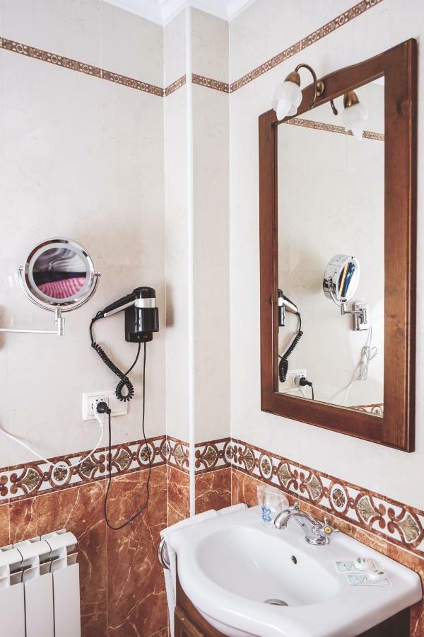 Dc Mesones 21 Otel Lerma Dış mekan fotoğraf